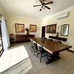 Oceankokia Villa